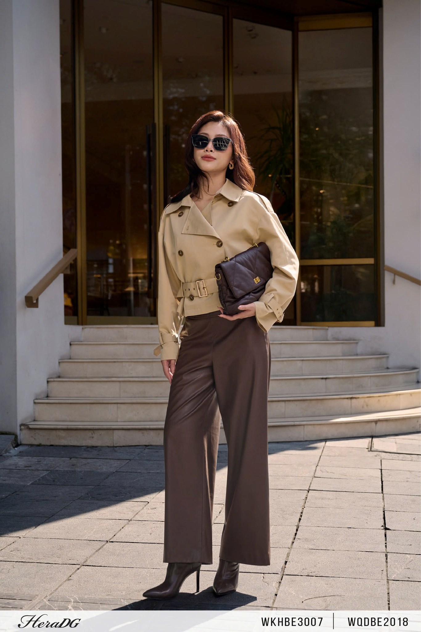 Ảnh của Áo khoác trench coat dáng ngắn