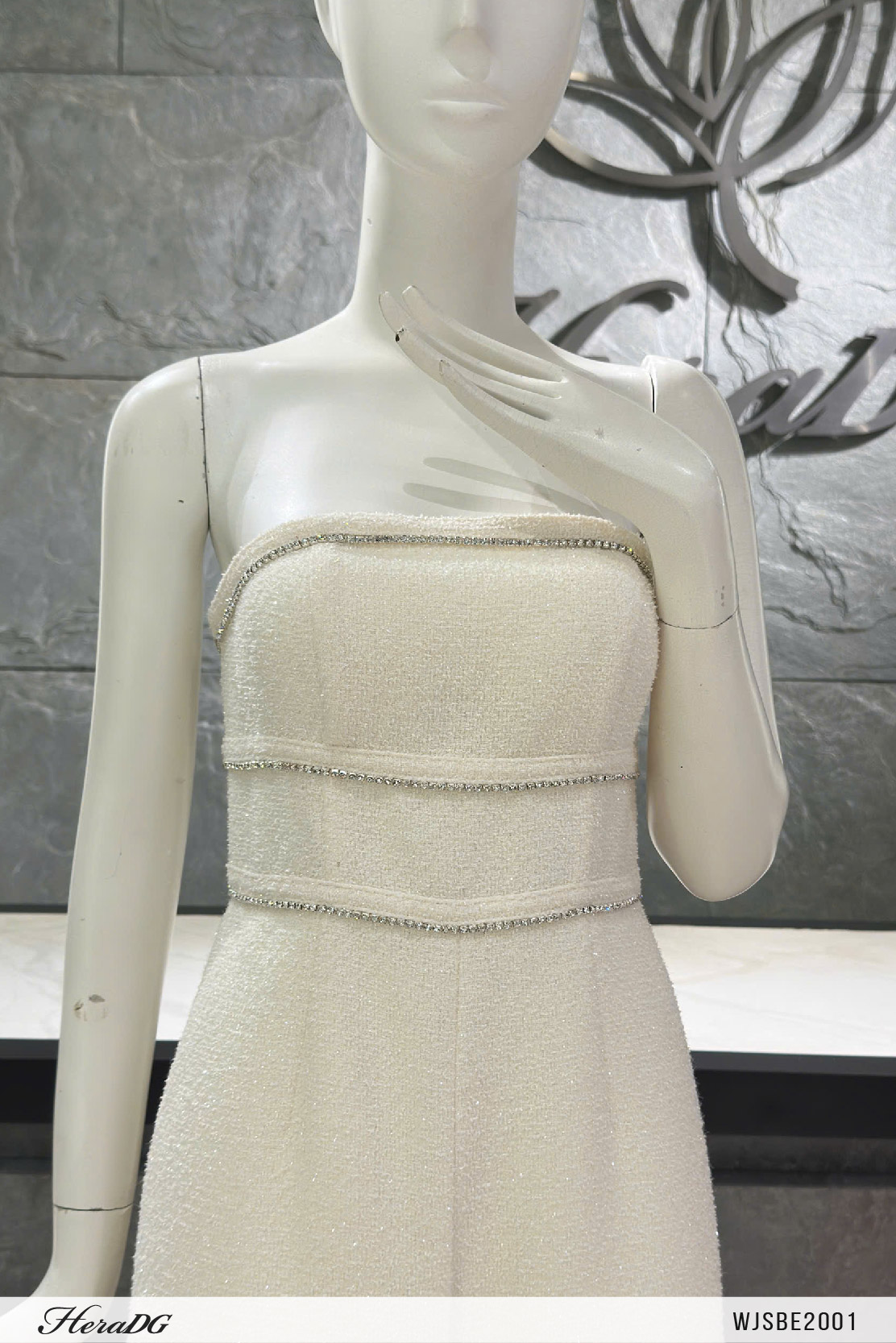 Ảnh của Jumsuit tweed cúp ngực