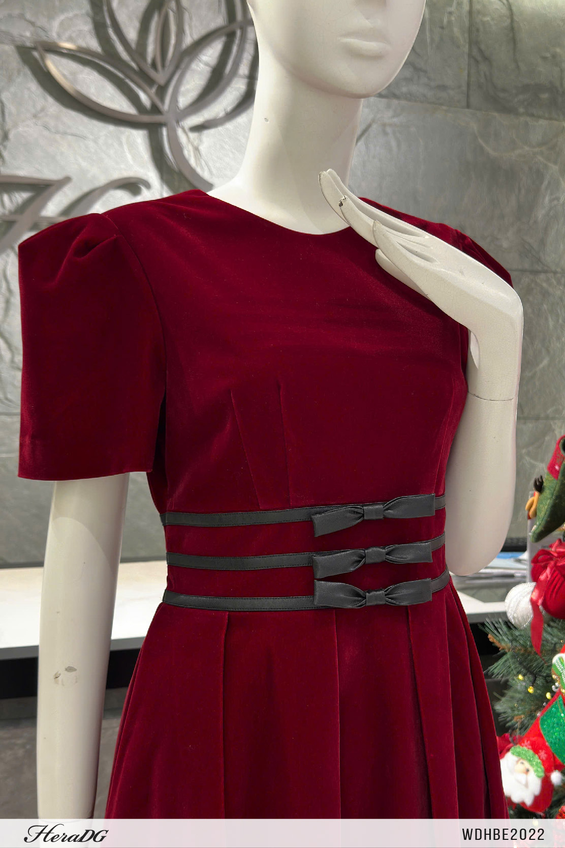 Ảnh của Đầm xòe tay bồng phối da