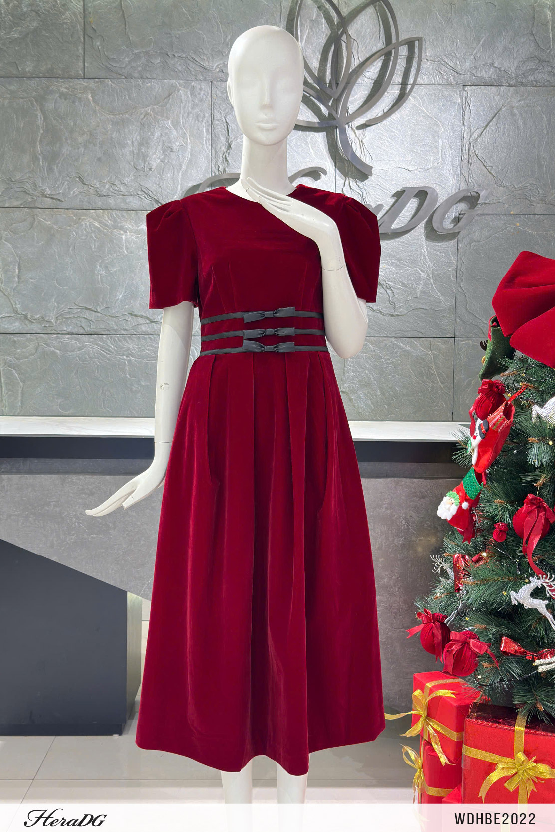 Ảnh của Đầm xòe tay bồng phối da