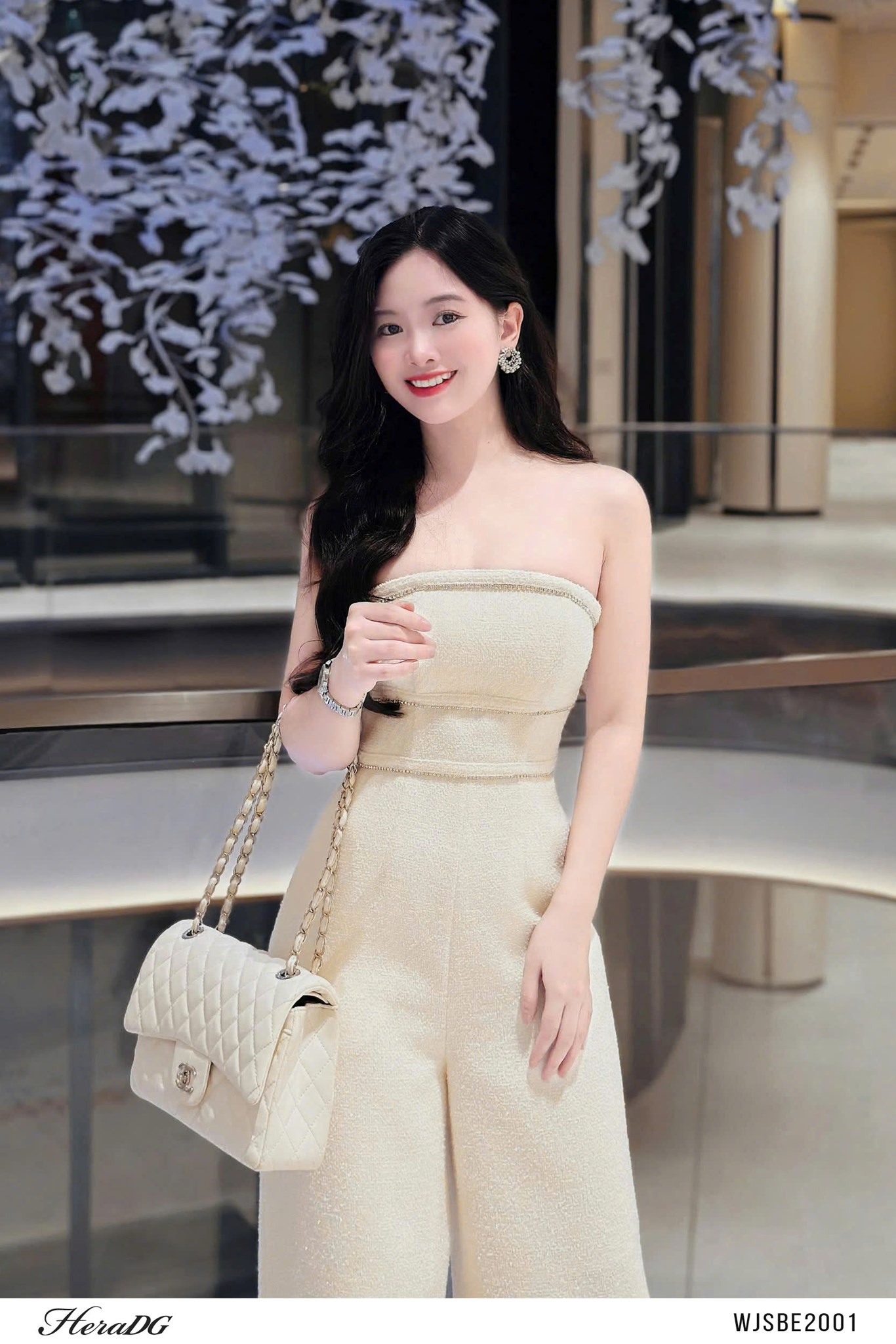 Ảnh của Jumsuit tweed cúp ngực