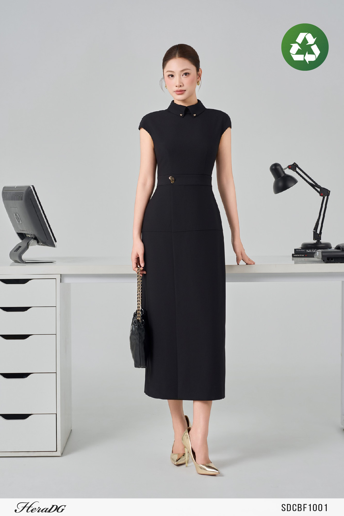 Ảnh của Đầm giả set cổ thắt vạt