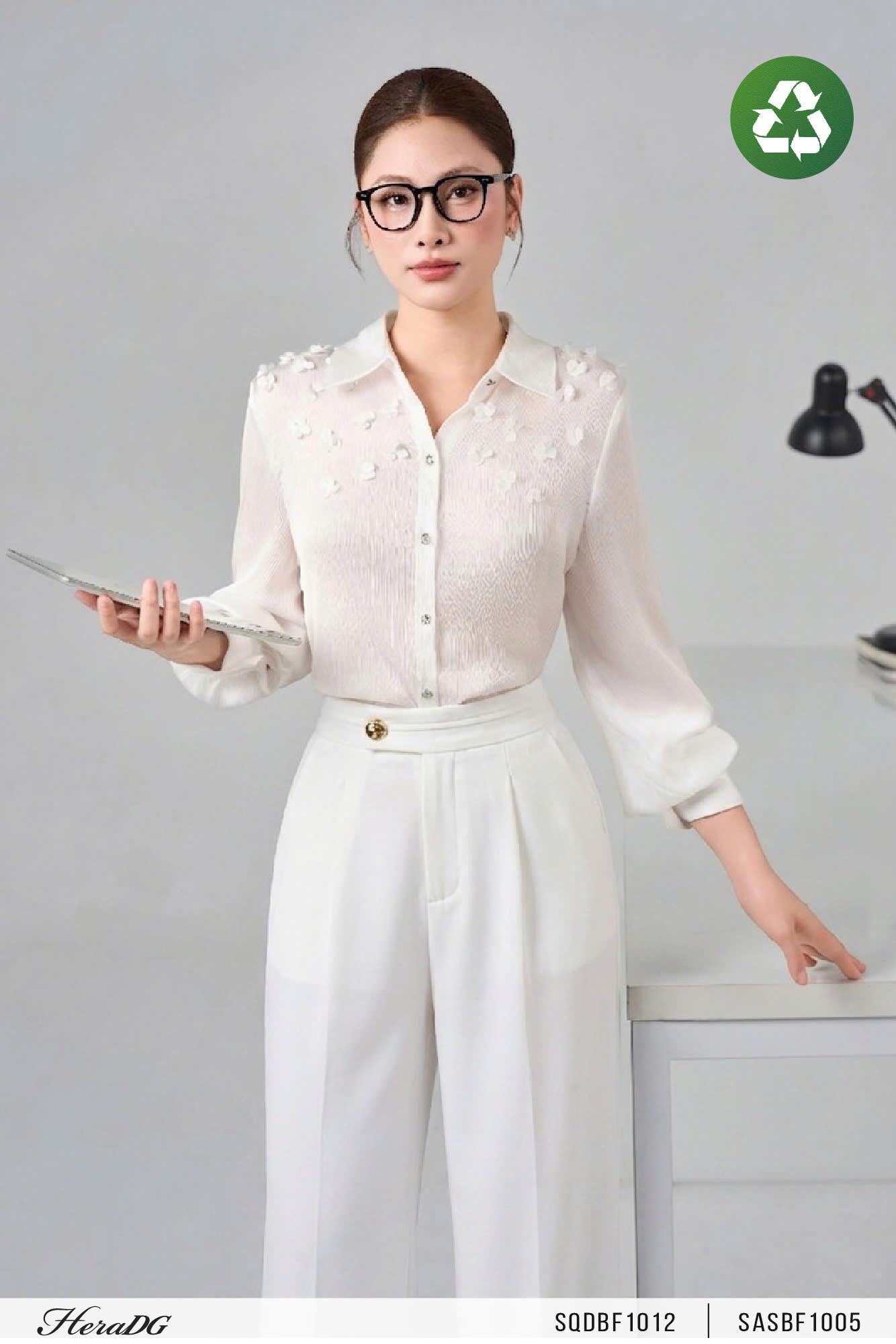 Ảnh của Quần suông cạp xếp ly