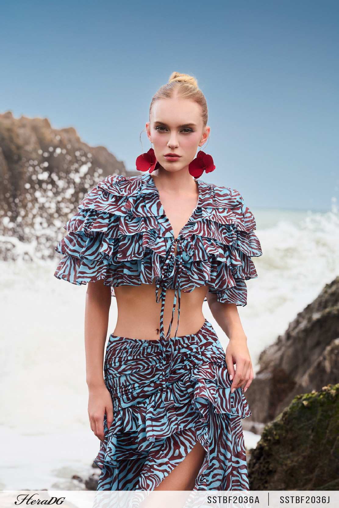 Ảnh của Áo bèo xếp tầng buộc nơ