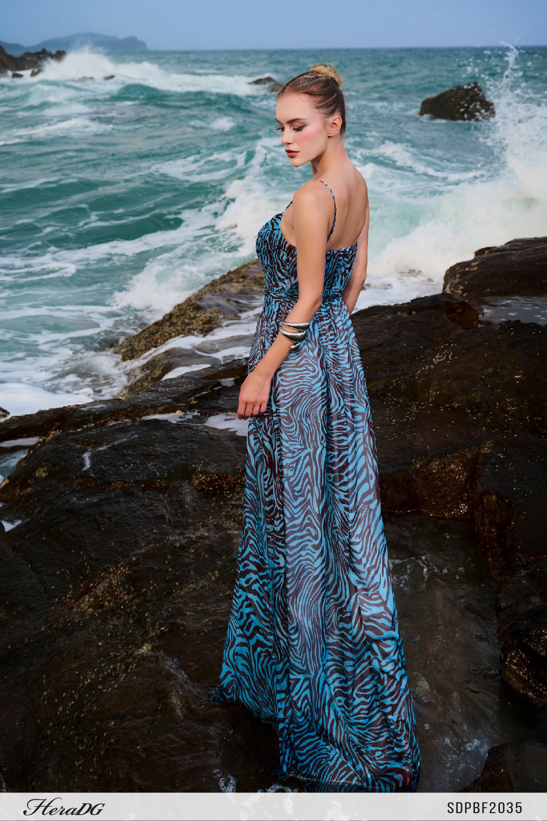 Ảnh của Đầm 2 dây xếp nếp tạo hình nơ