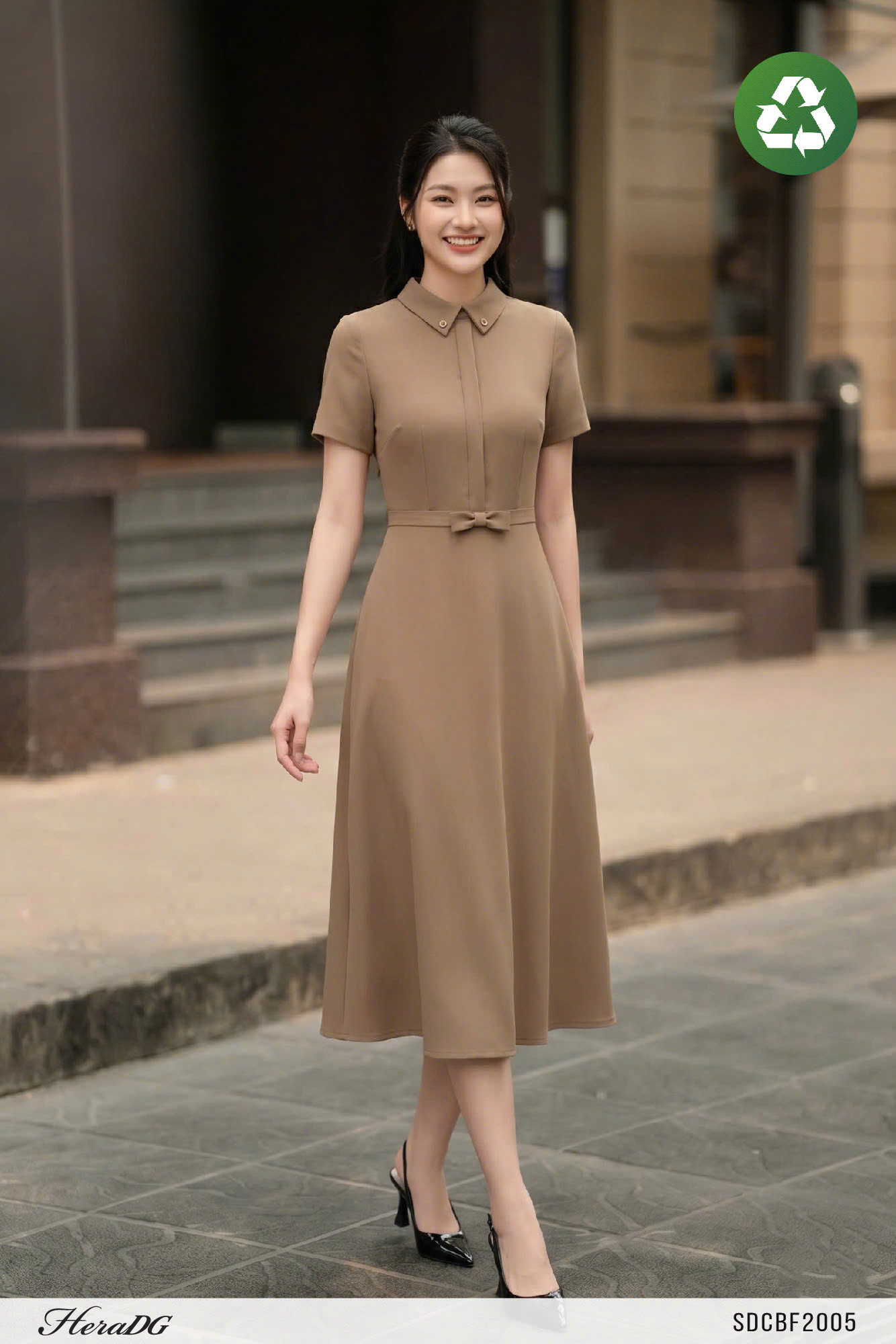 Ảnh của Đầm xoè eo đính nơ