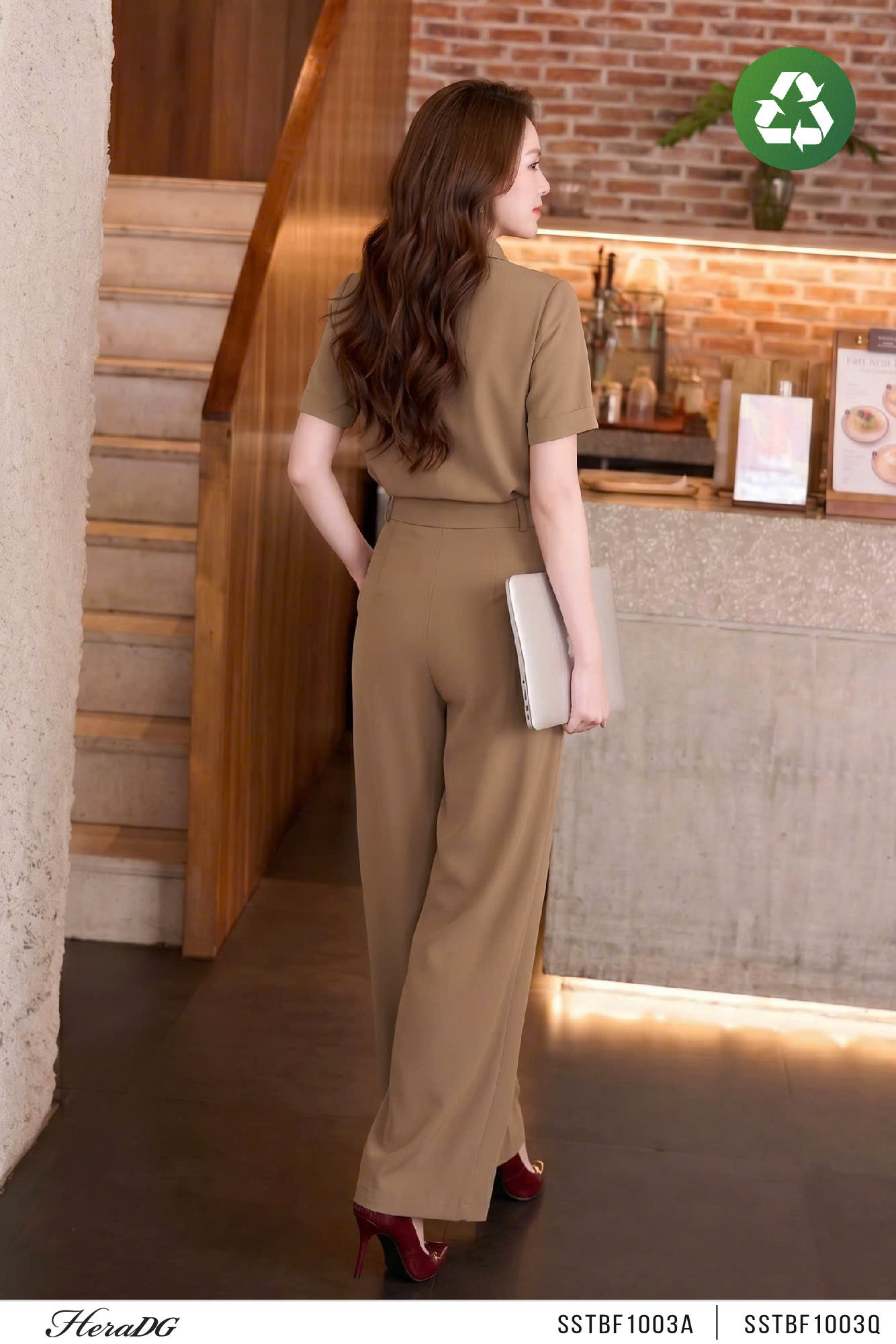 Ảnh của Áo sơ mi thắt cà vạt