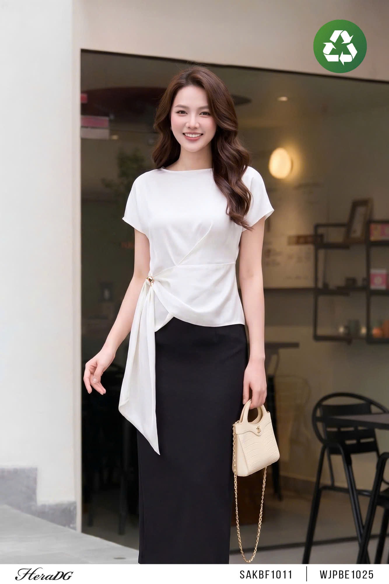 Ảnh của Áo lụa eo thắt vạt đổ