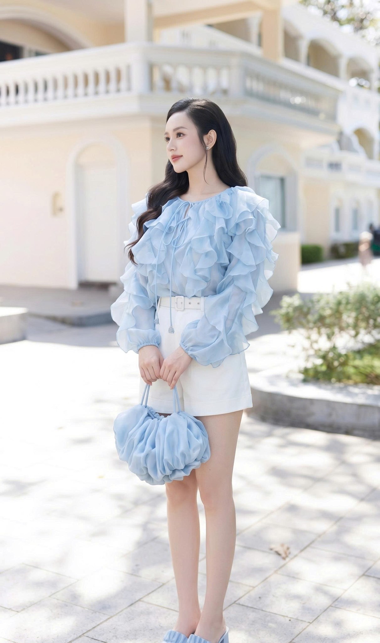 Ảnh của Áo kiểu bèo rủ dọc thân