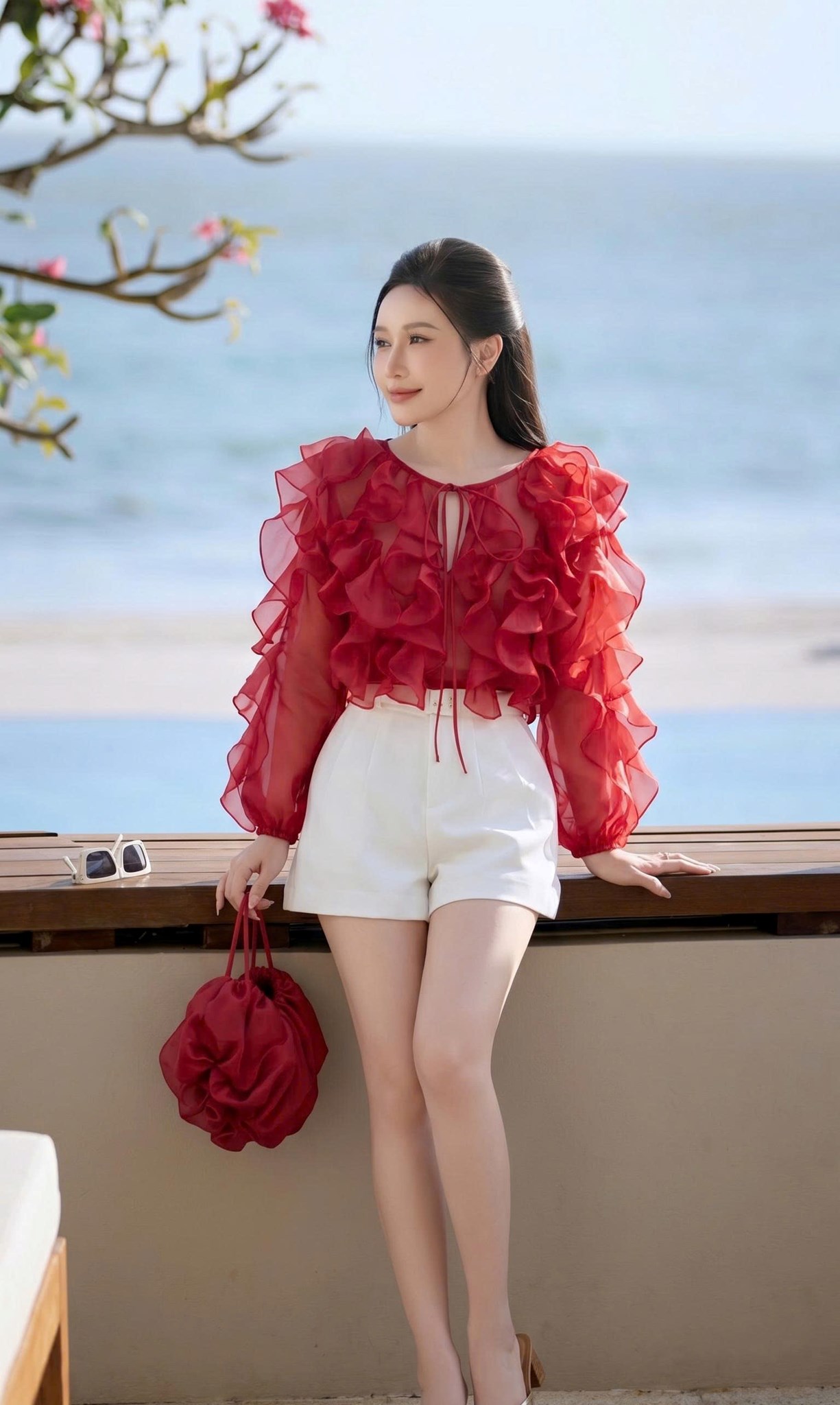 Ảnh của Áo kiểu bèo rủ dọc thân