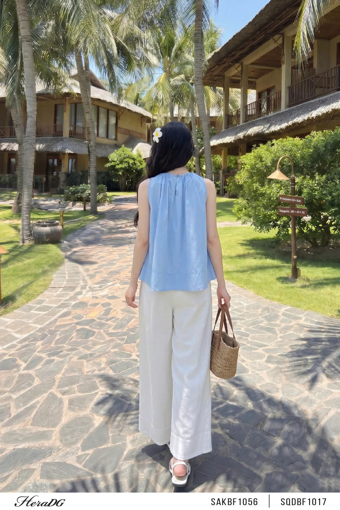 Ảnh của Quần khaki dáng suông