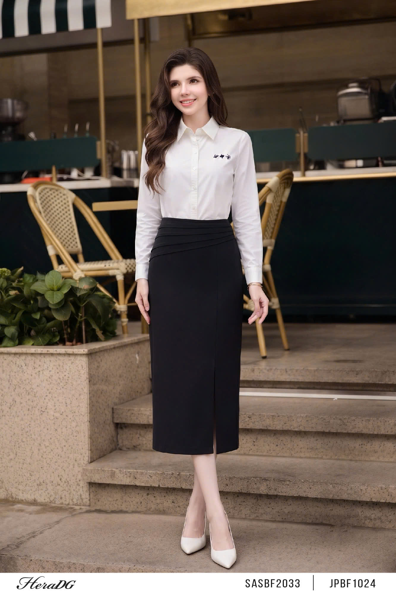 Ảnh của Áo sơ mi thêu mộc lan