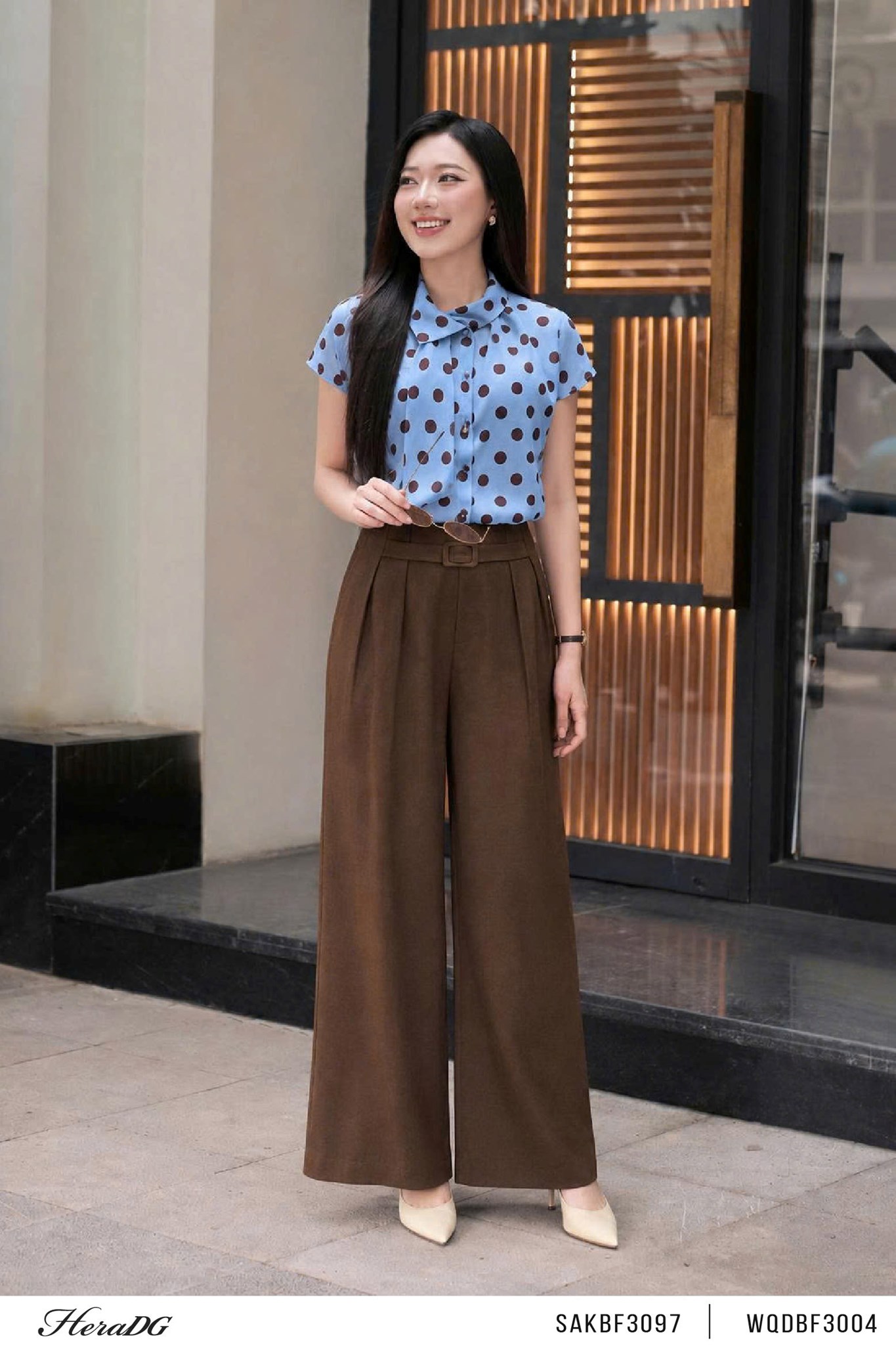 Ảnh của Quần suông cạp liền đai trang trí