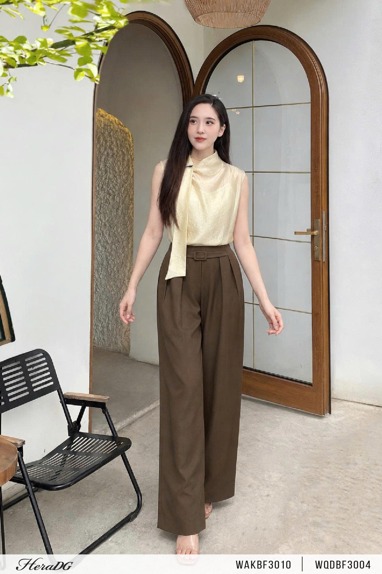 Ảnh của Áo tơ vạt cổ lệch