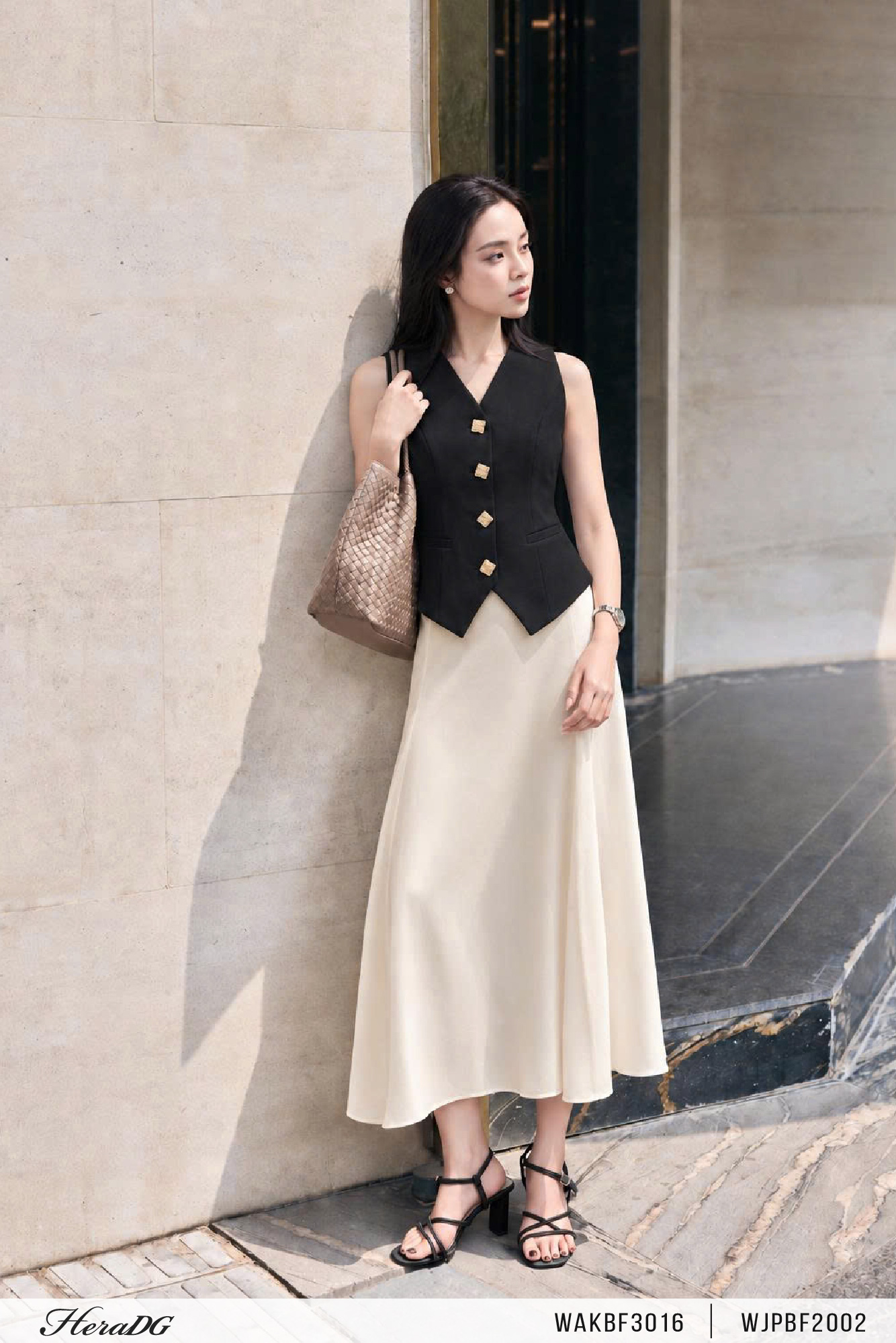 Ảnh của Áo gile dáng ôm